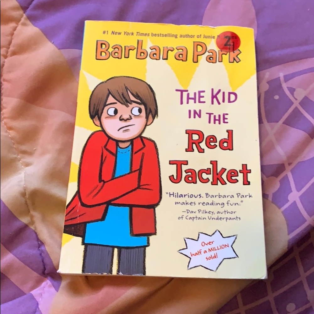 Books - Picture 4 of 11